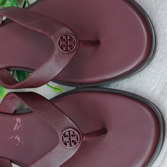Tory Burch Benton Leather Sandal NWOT - Picture 2 of 7
